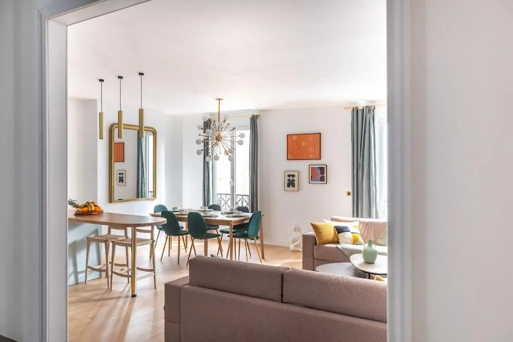 Rare, Center, Luxury Apartment With Roof View París