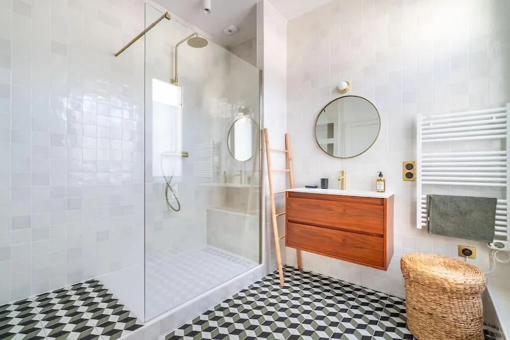 Rare, Center, Luxury Apartment With Roof View Париж
